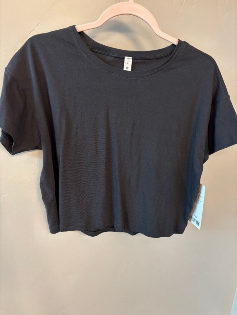 NWT Lululemon Cates Tee Women 8 Relaxed Fit Black Pima Cotton Crop Lightweight